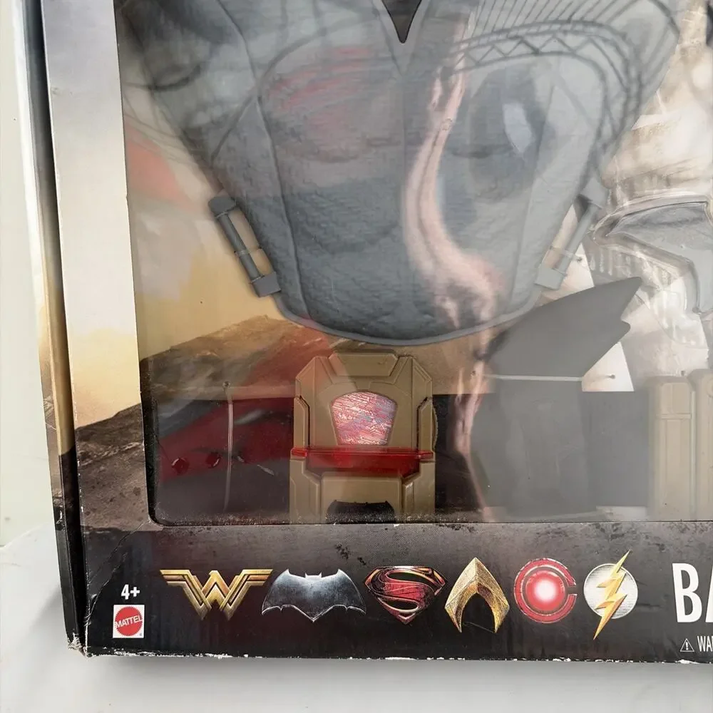2017 Justice League Batman Ultimate Hero Utility Belt Costume 15+ Accessories